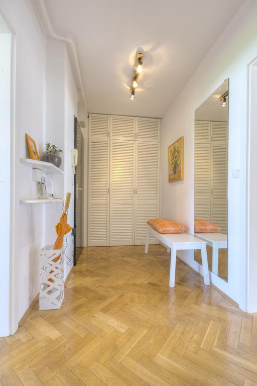 Apartments Fine Ziherlova Ljubljana Rom bilde